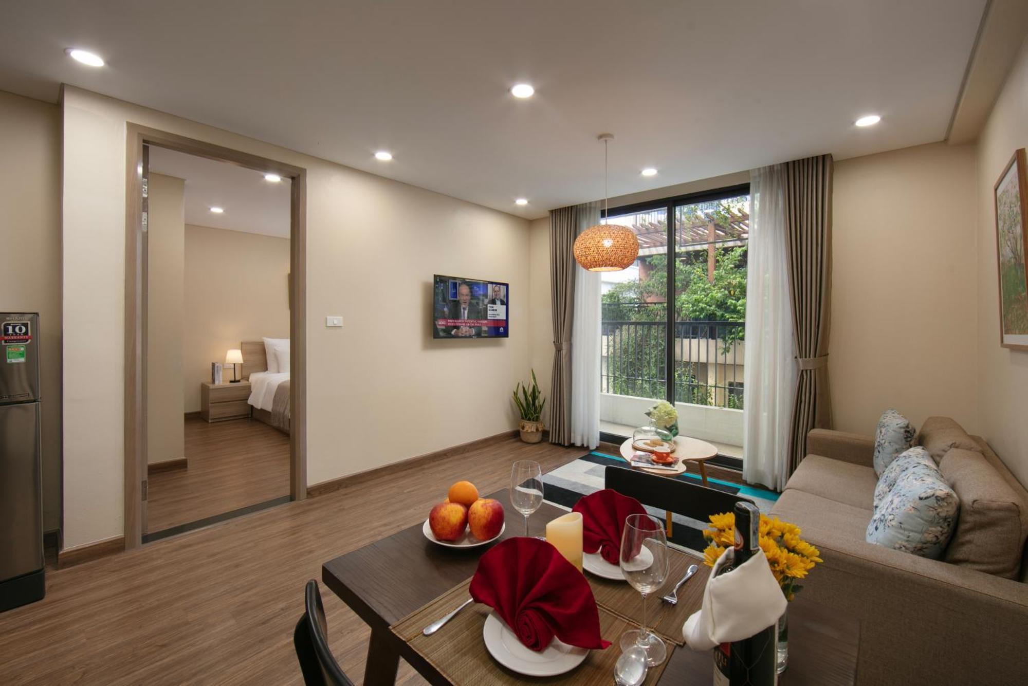 Hb Serviced Apartment - Lac Long Quan Hanoj Exteriér fotografie